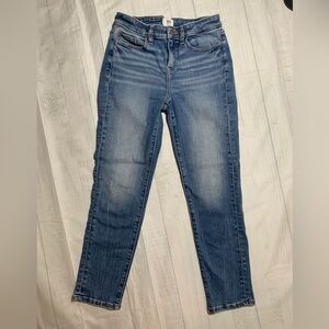 BKE Youth Kids straight leg. Size 16A.